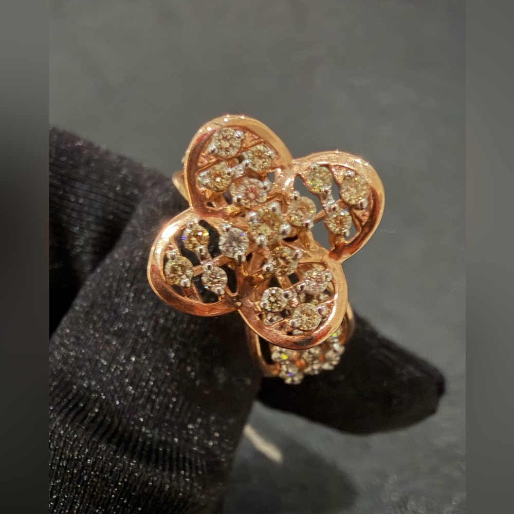 14k rose gold clover shape ring